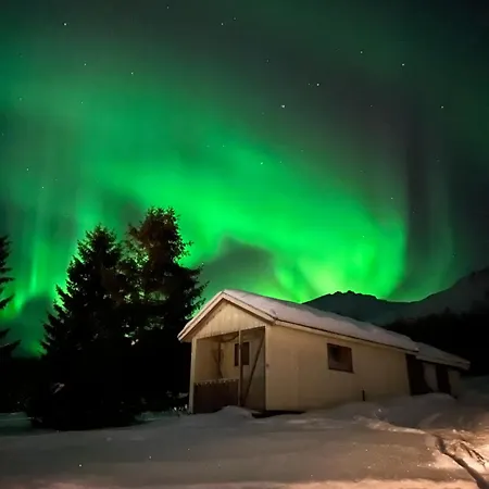 Huset I Oksfjordhamn וילה *