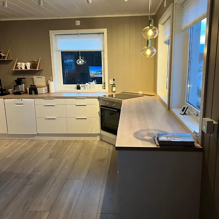 וילה Huset I Oksfjordhamn *